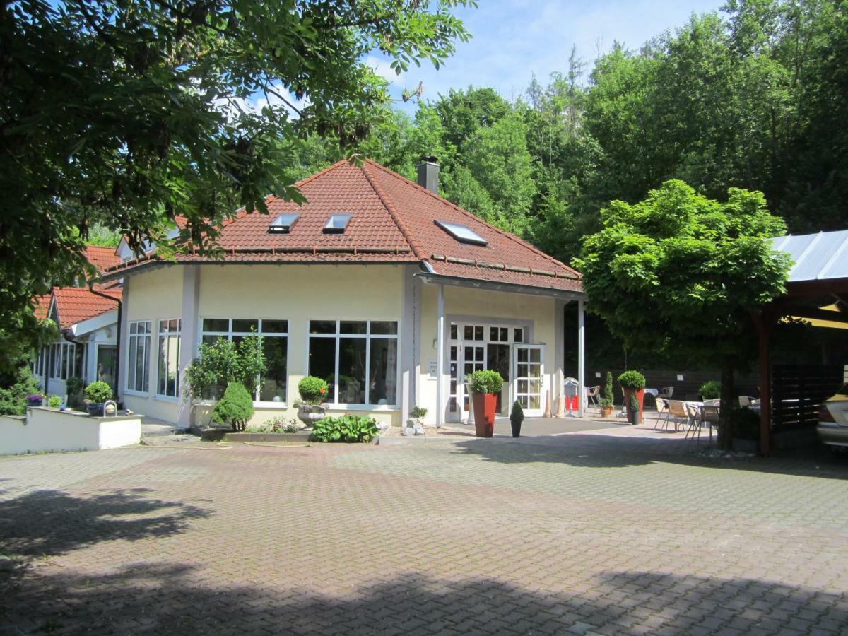 Hotel Postkeller Krumbach Exterior foto